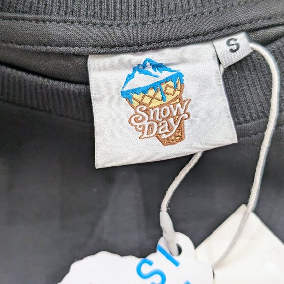 Snowday Japan Ice Cream Van Not Found 404 t-shirt Sz Small NWT Black Boxy Fit - Picture 10 of 10